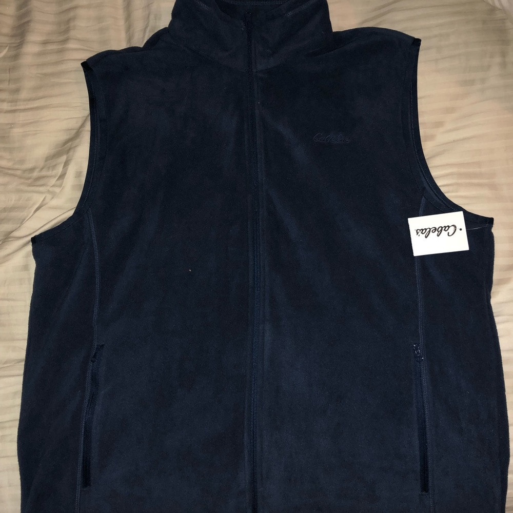 Cabela’s Men’s Vest